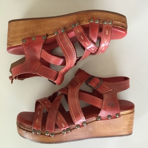 NIB Bed Stu Shirley Wooden platfoms (10) - Picture 2 of 12